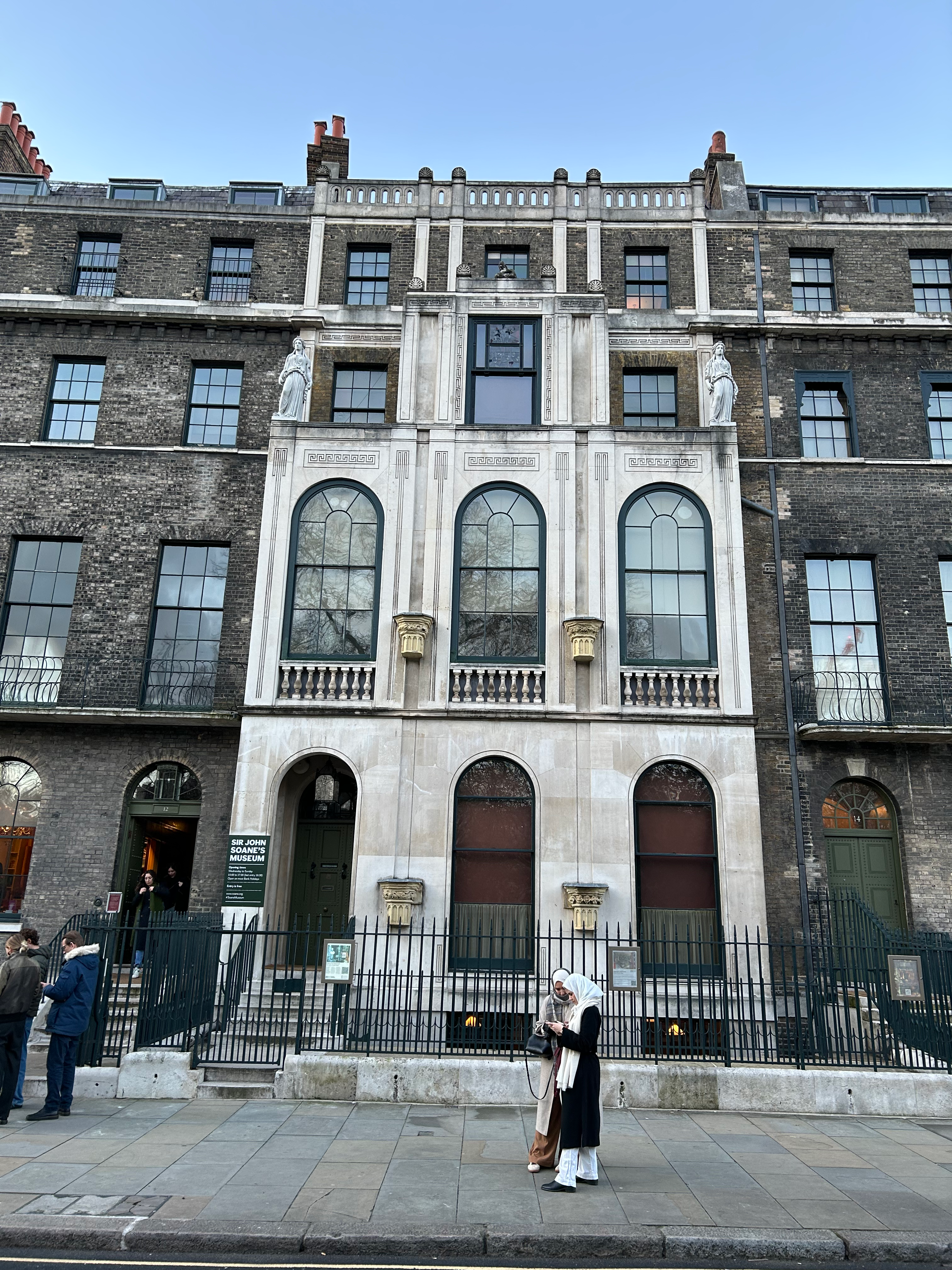 2025 Feb #6: Kelly, Soane Museum, Silver Vaults, Ottolenghi