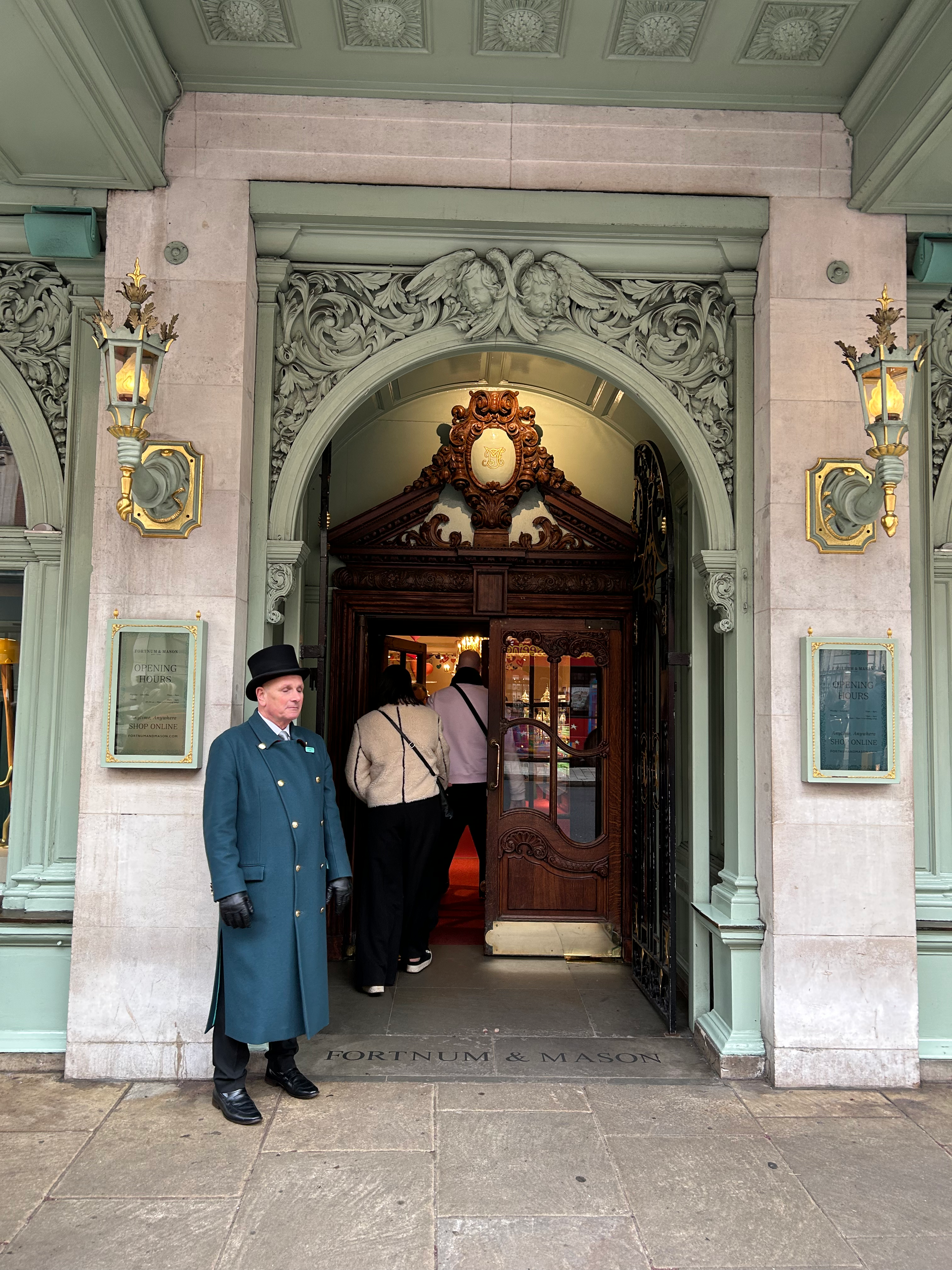 2025 Jan #13: Fortnum&Mason, Tower ofLondon